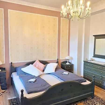 Prime Location Luxury Flat